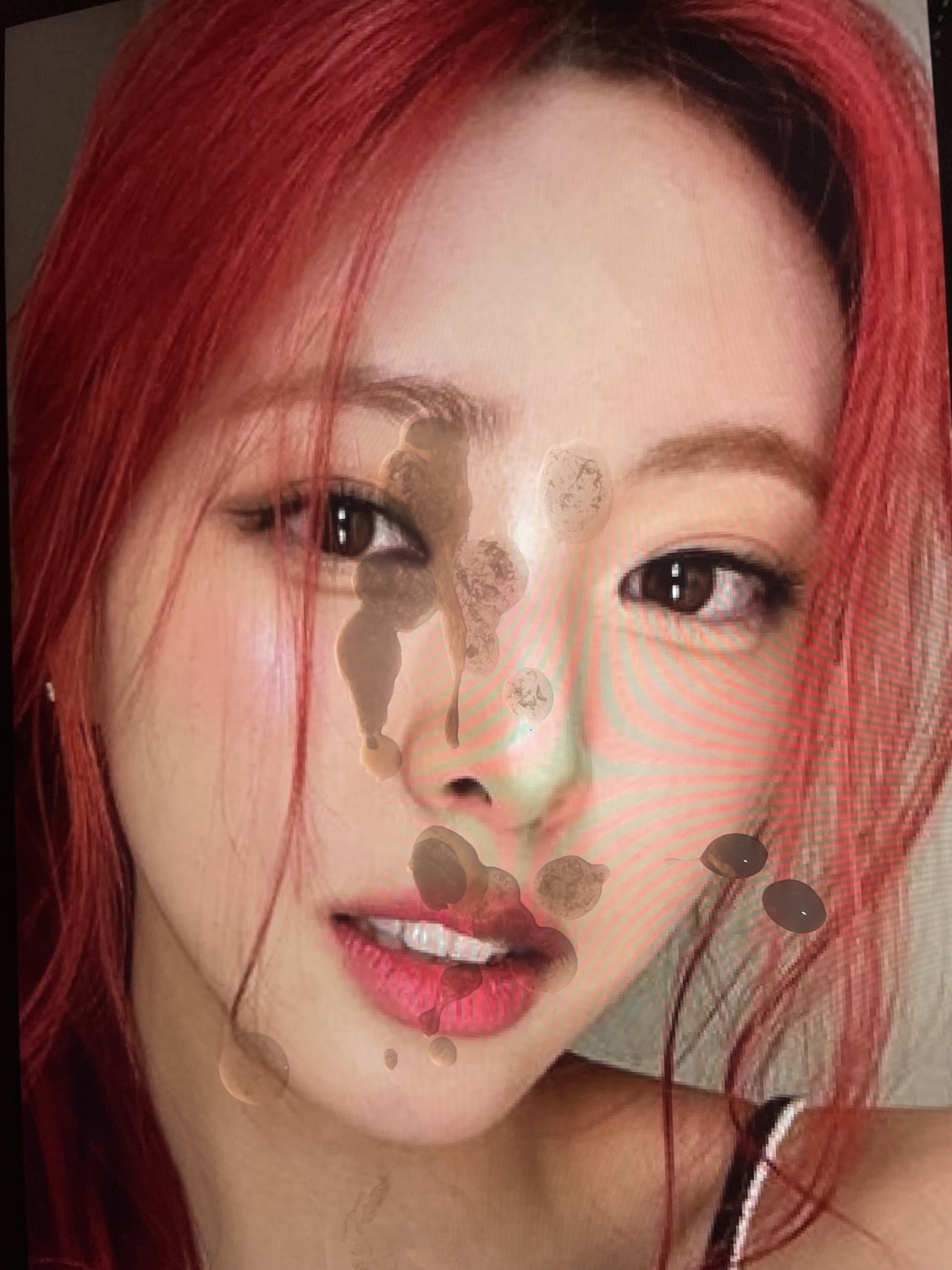 t6fYKh6X kpop Itzy yuna cumtribute 03.jpg